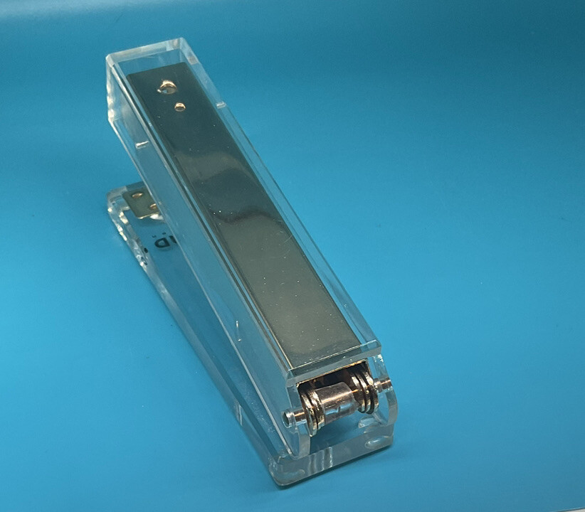 Lund London Clear Acrylic & Gold Desktop Stapler EUC