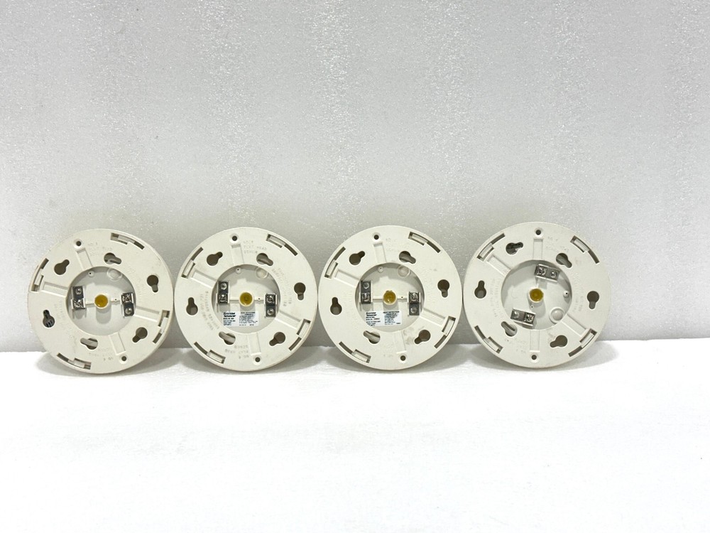 (SET OF 4) SYSTEM SENSOR 5602 FIRE HEAT DETECTOR FX/ROR WITH BASE