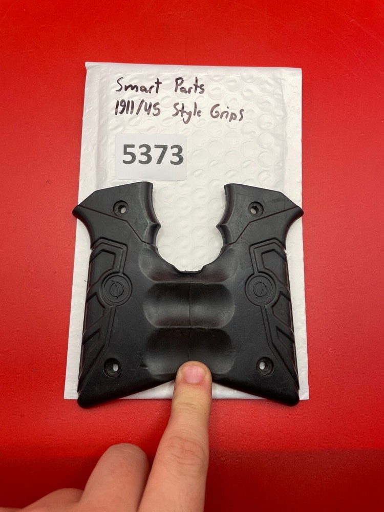 Smart Parts 1911/45 Style Grips