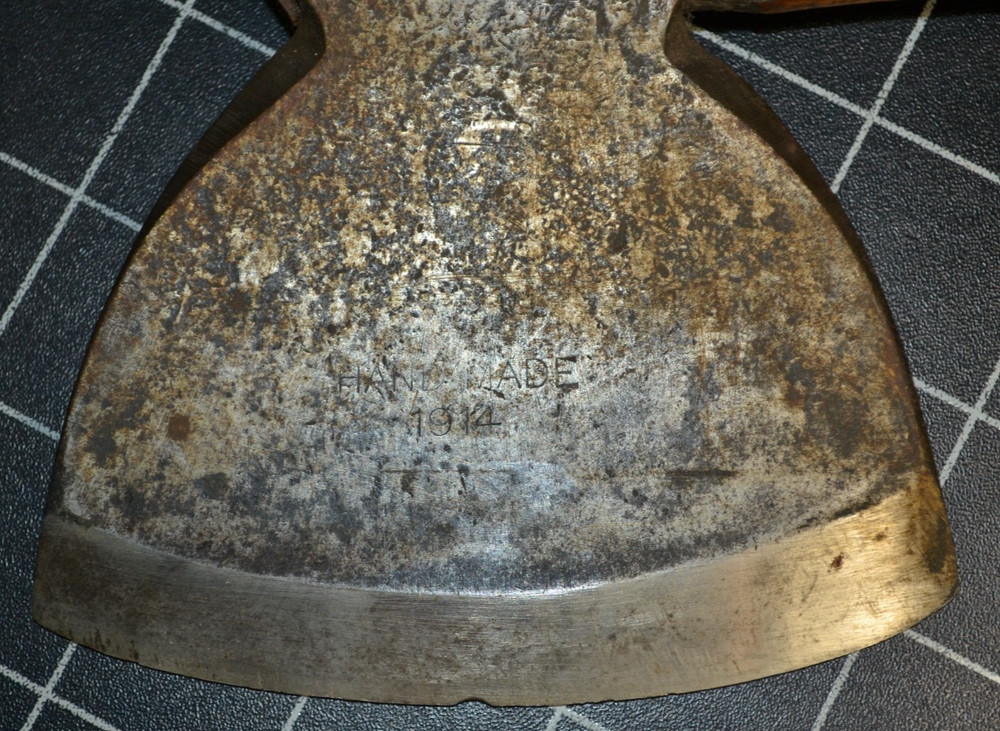 1914 HAND MADE - CAMP HATCHET