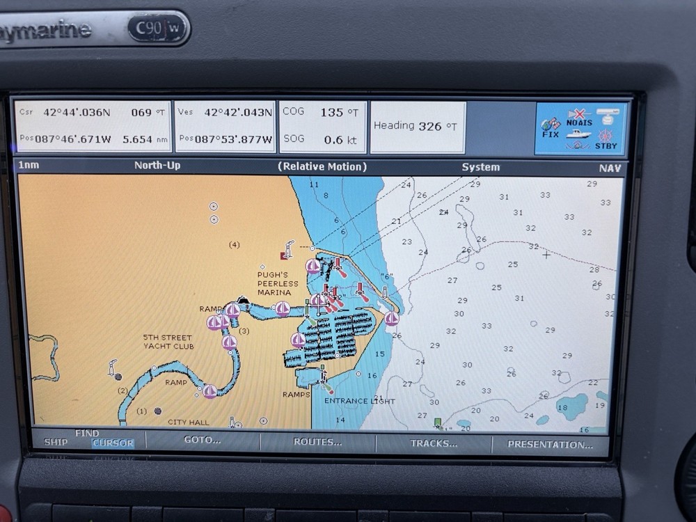 Raymarine C90w Widescreen GPS Chartplotter Multifunction Display; Fully Tested