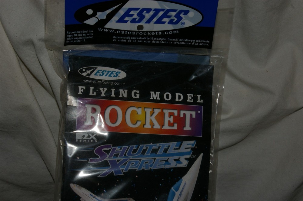 Estes Shuttle Express Flying Model Rocket Kit 2183 NEW