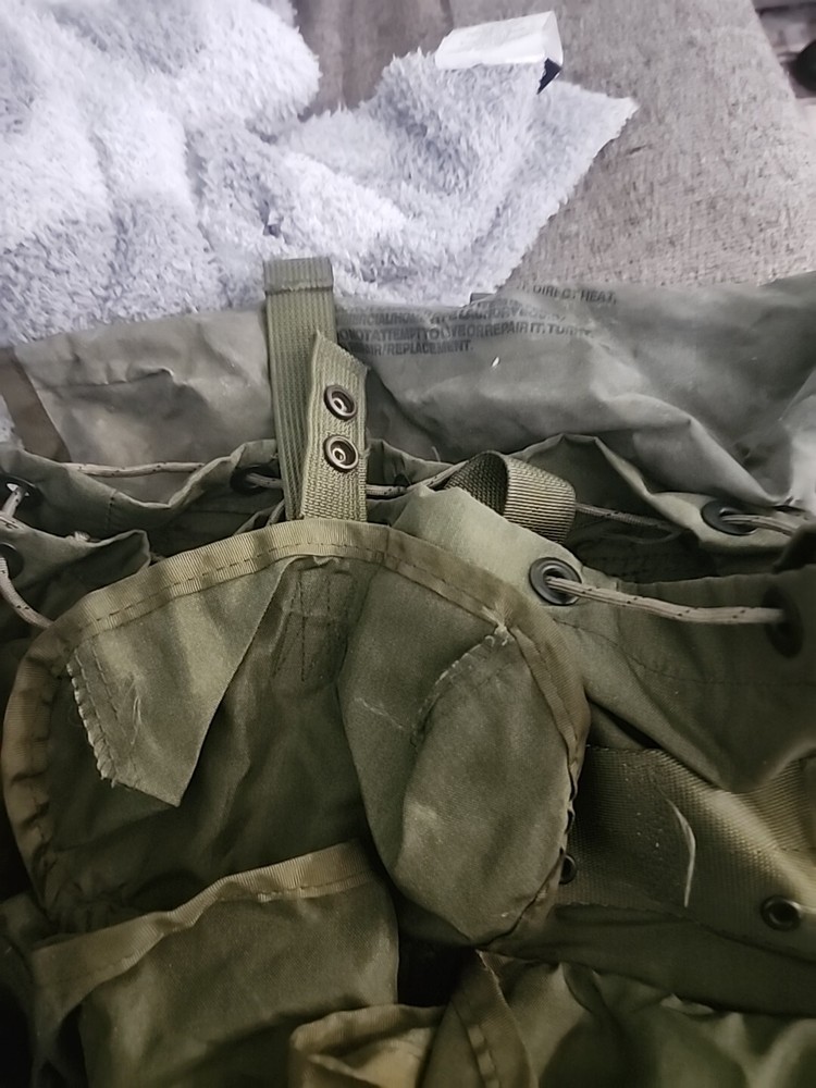 Fastek Vintage Military Back Pack. Missing One Sholder Strap.