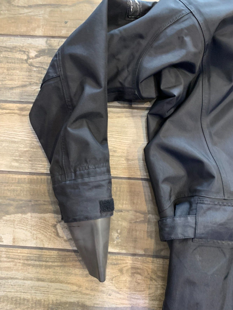 Mobby's Drysuit Size Medium