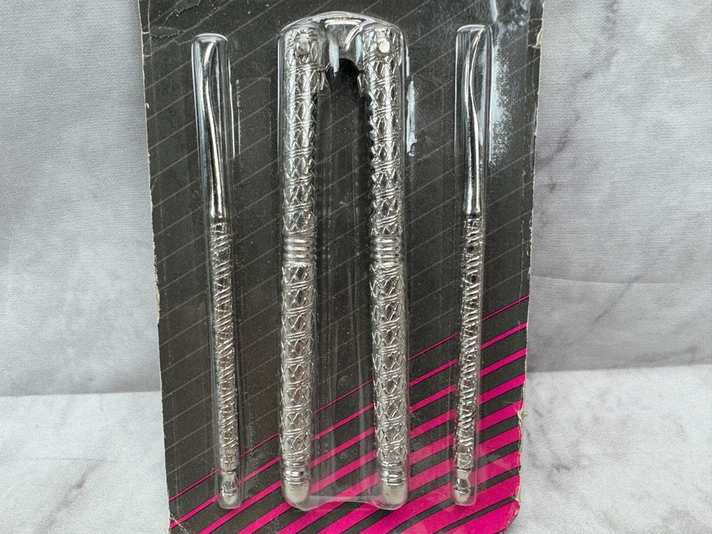 EKCO Nutcracker and 2 Picks #00401 Kitchen Tools 1990 New in Package