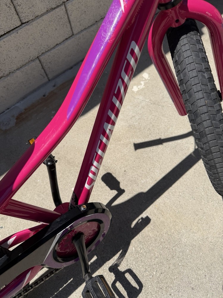 bicycle specialized Riprock Coaster 20 (Local Pick Up Only)