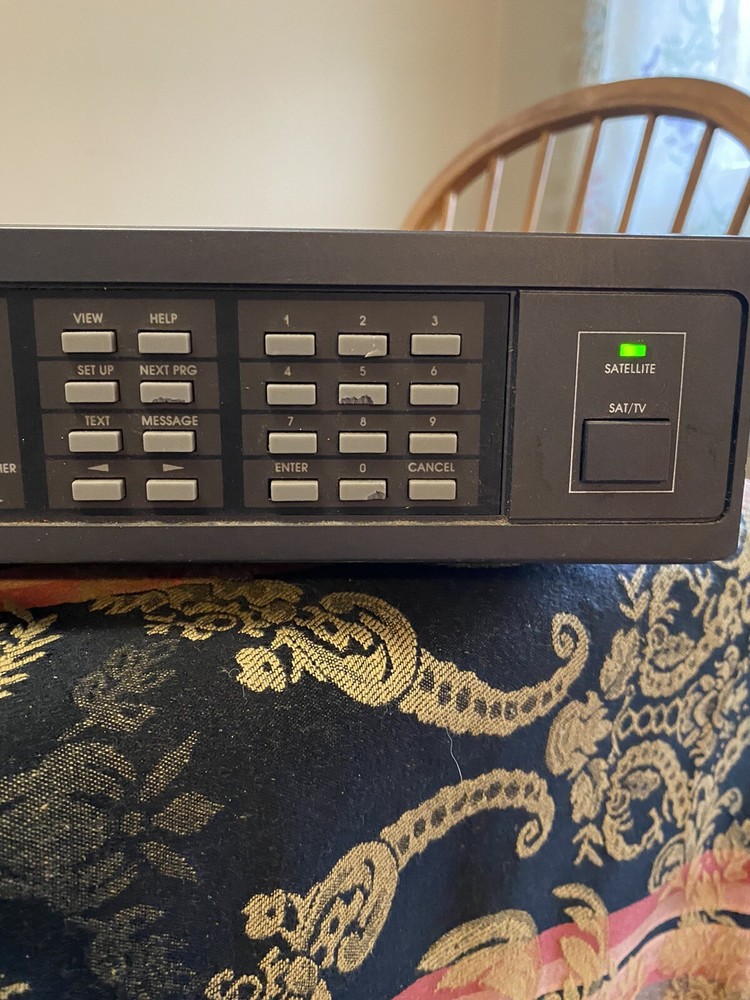 Channel Master VideoCipher II VC2100E Satelite Descrambler / Reciever Untested