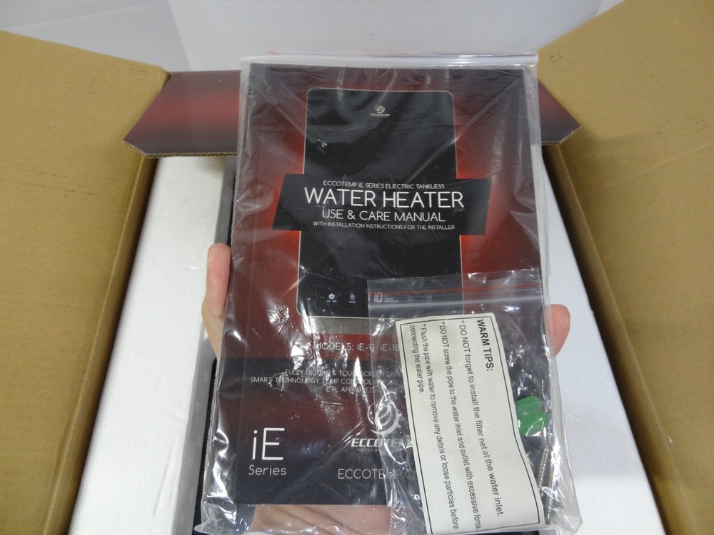 New NIB Eccotemp iE-27 27KW 3.5 GPM Electric Tankless Water Heater Black 240V