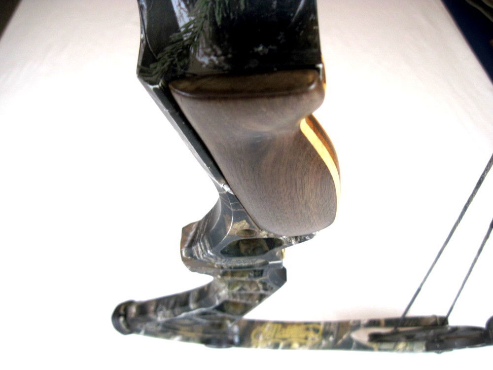 Mathews Bow Custom Archery Wood RH Grip fits Drenalin Creed SQL Switchback More