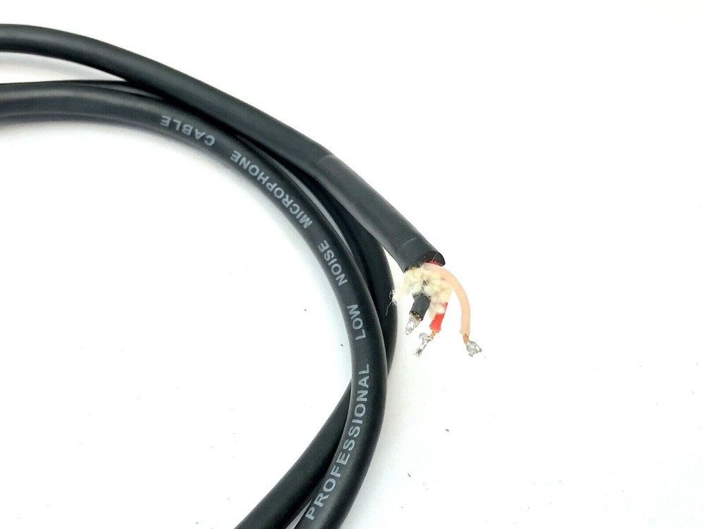 Neutrik Professional Low Noise Microphone