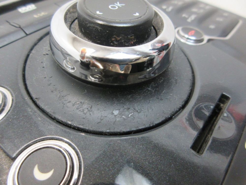 Bluetooth DvD Multimedia Radio/Navigation Combination *CODE Not