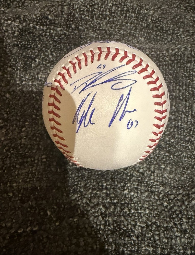 Los Angeles Dodgers Signed Team Ball. 8 Autographs!