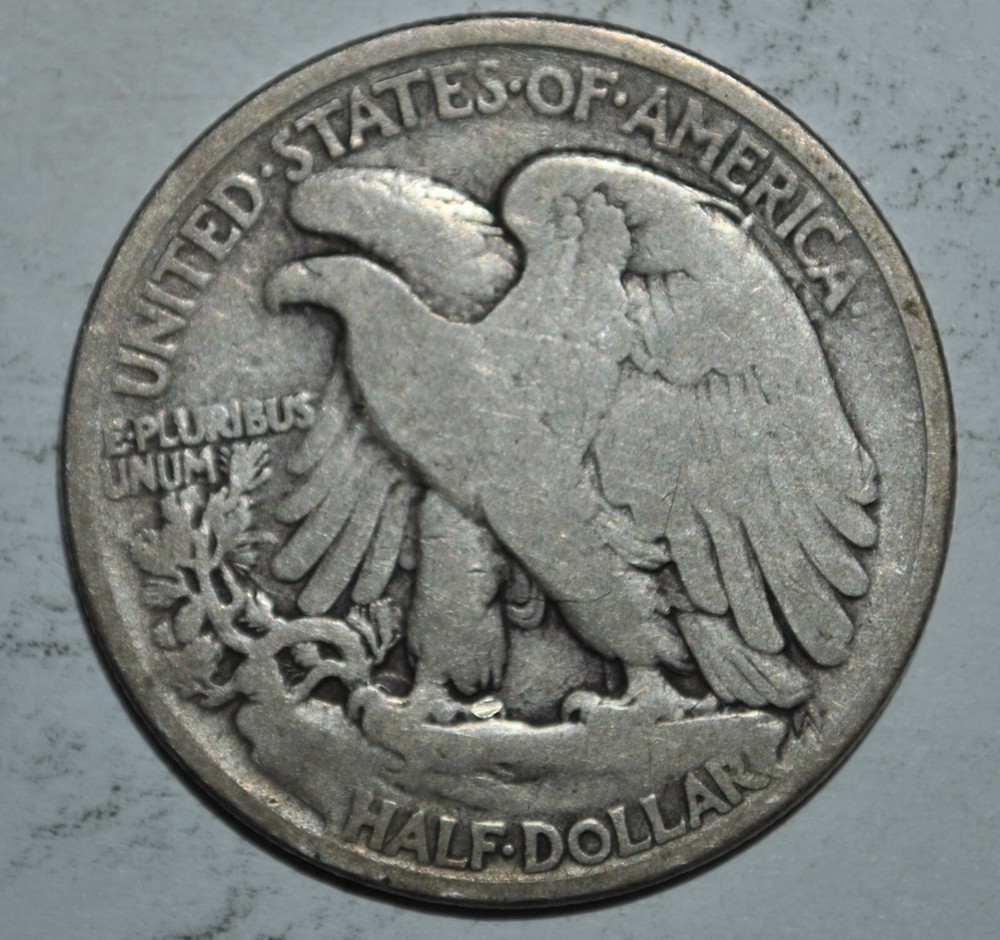 1921 Walking Liberty Silver Half Dollar {{{T458