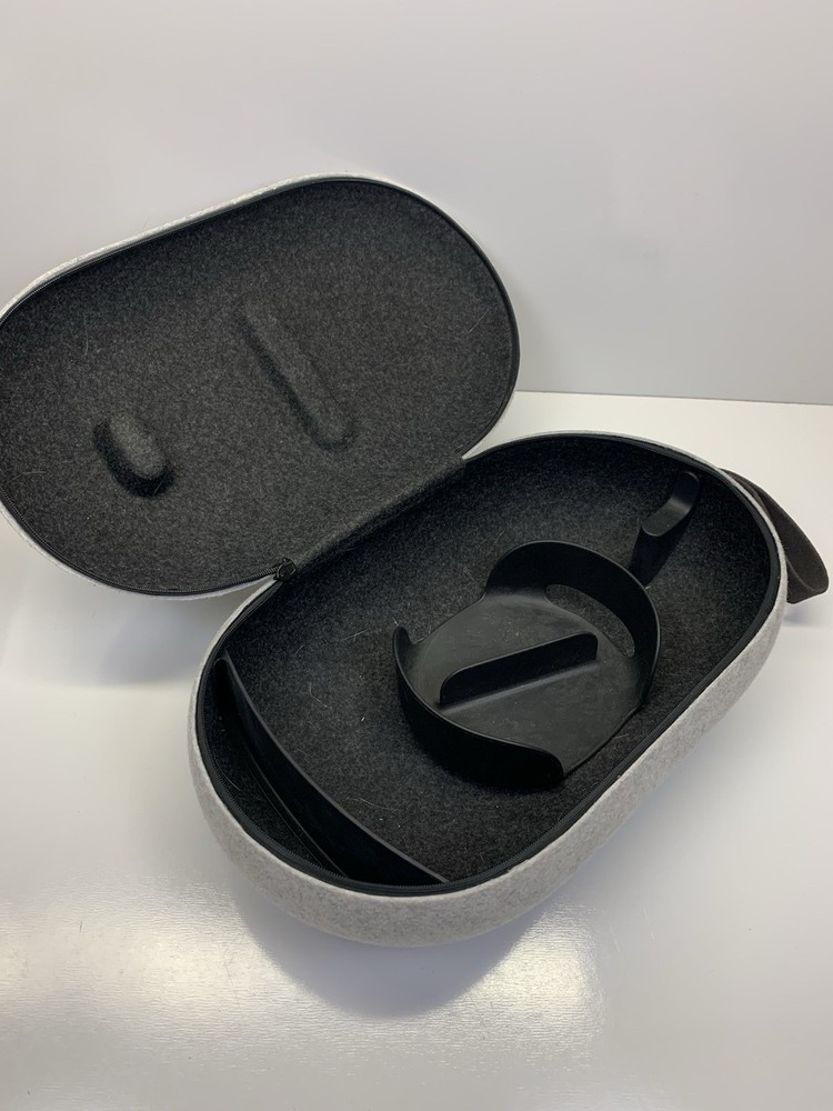 Meta Quest 2 Carrying Case OEM