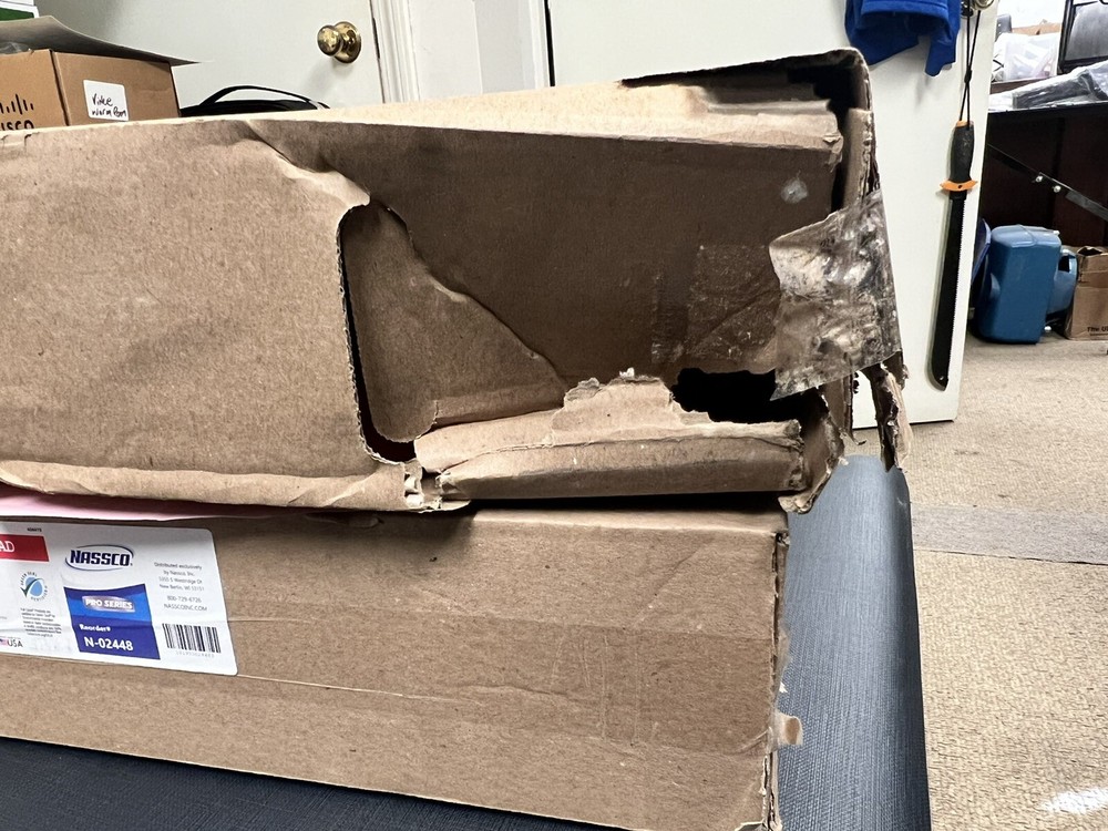 NASSCO PRO SERIES RED BUFFING FLOOR PAD, 19" 5/Cs