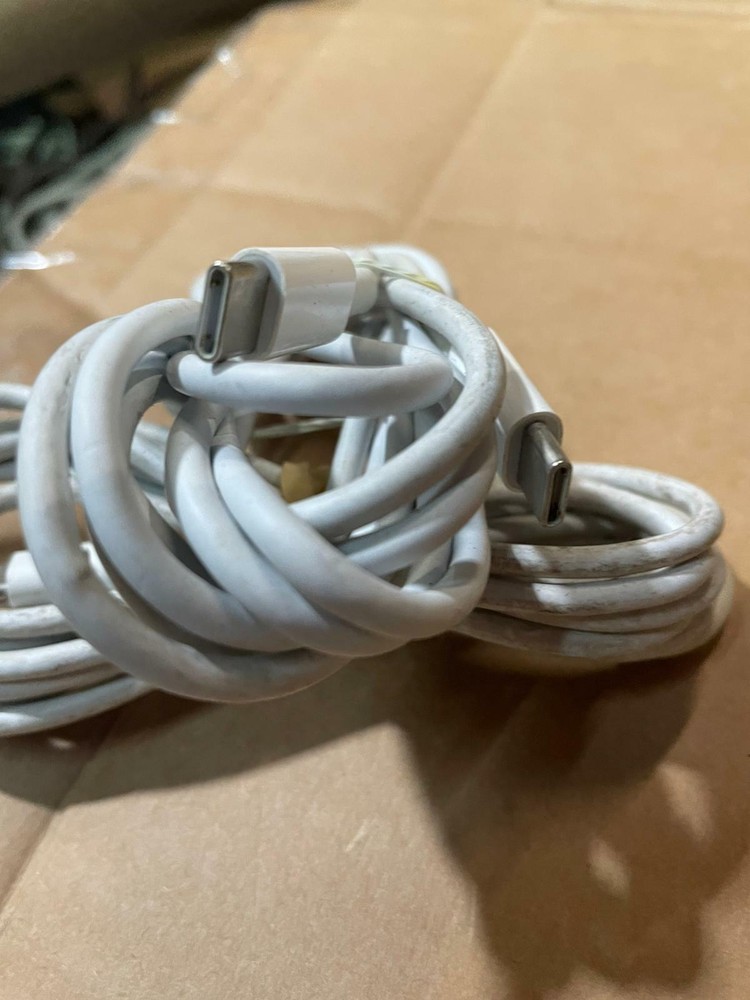 Genuine Apple Type-C / USB-C Charging Data Cable for Ipad/ Macbook PRO 6ft