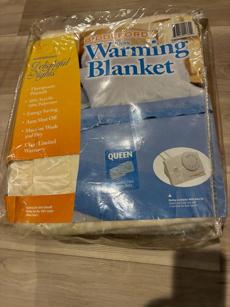 Biddeford  Heated Blanket QUEEN beige TWO ANALOG CONTROLLERS  with auto on new