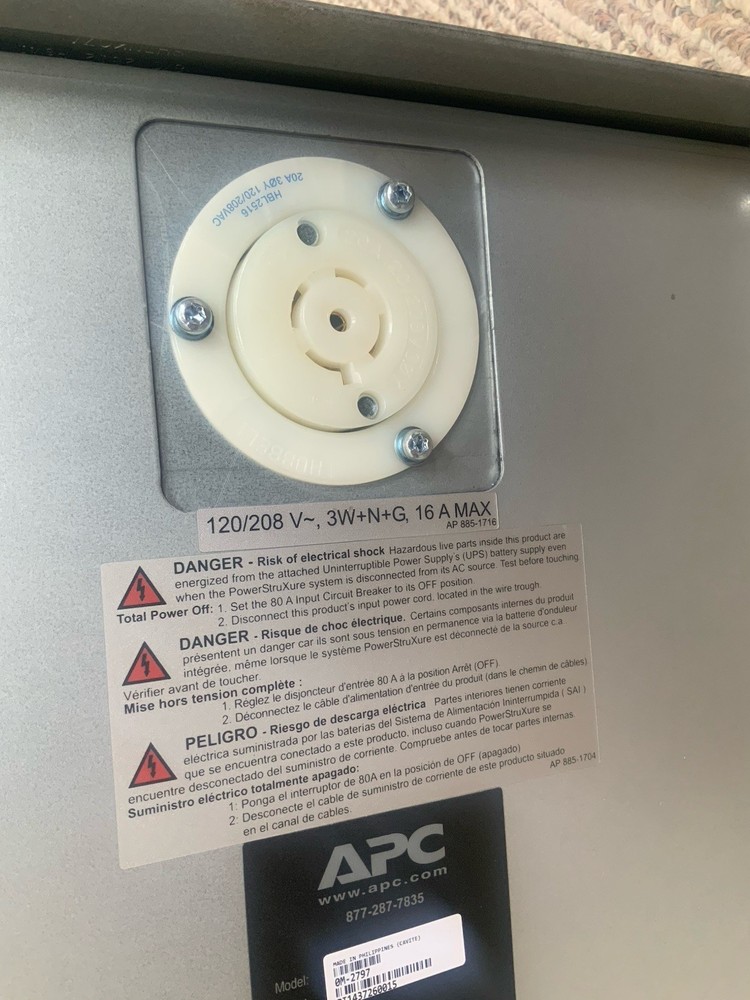 APC InfraStruXure Rack Mount Power Distrubution Panel Box 0M-2797