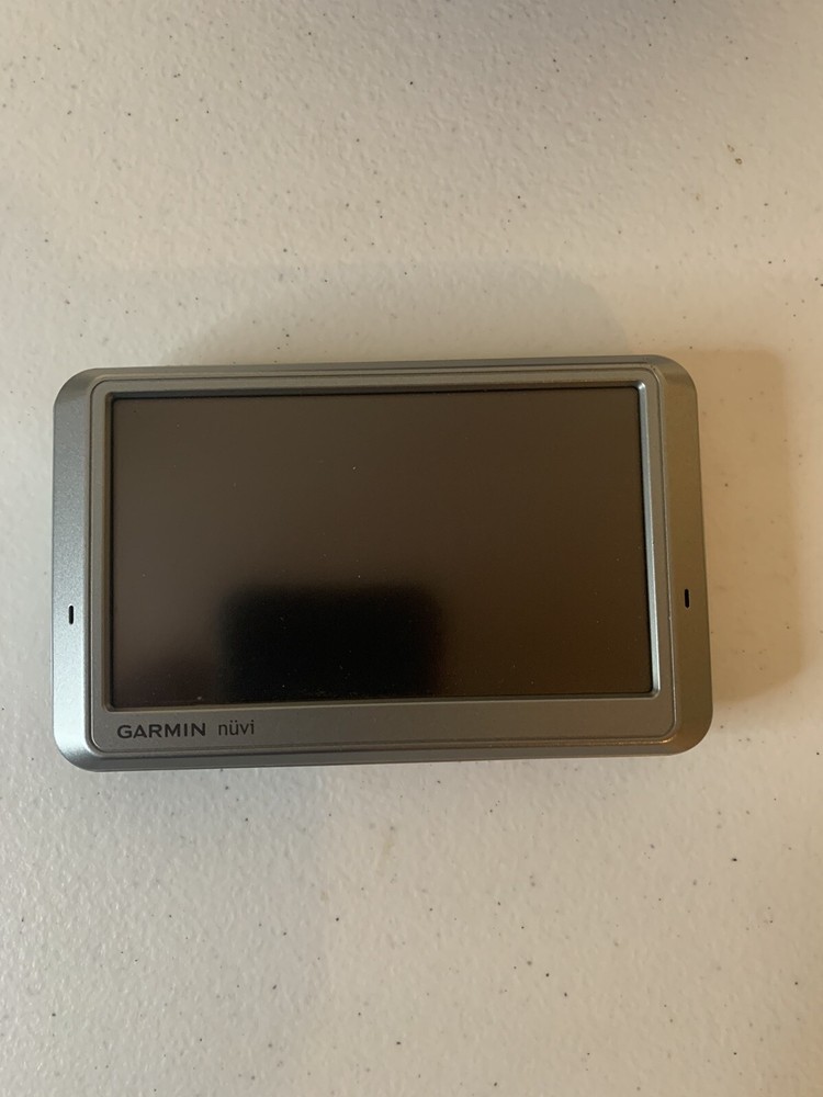 Garmin Bundle nuvi 700 series GPS Includes Case, Cord And Manual TESTED