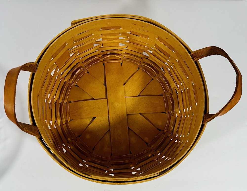 Longaberger Gathering Darning Basket Hard Plastic Insert 2001 Leather Handles