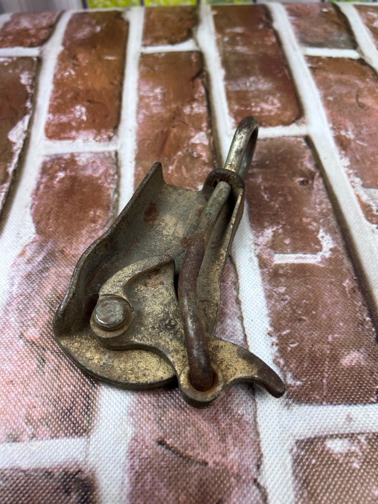 Cable Puller Maasdam Power-Pull Inc USA