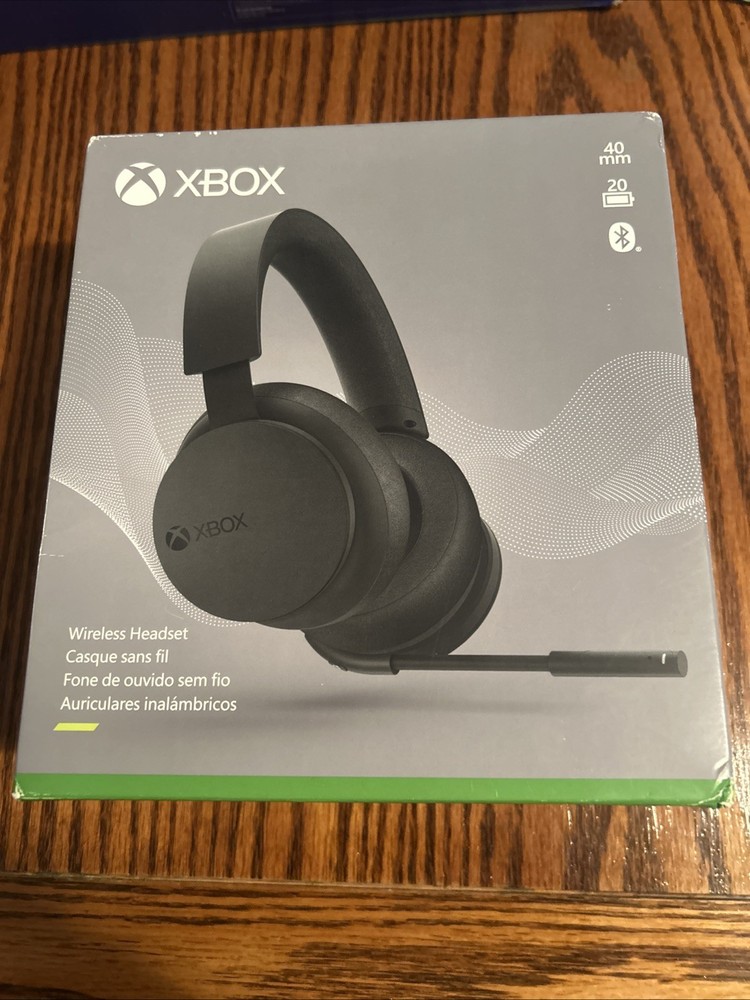 XBOX Wireless Headset Model 2065 NEW Open Box