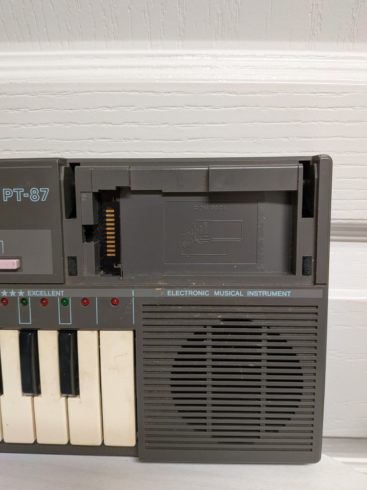 Vintage 80's Casio Casitone Casiotone PT-87 Synth Keyboard