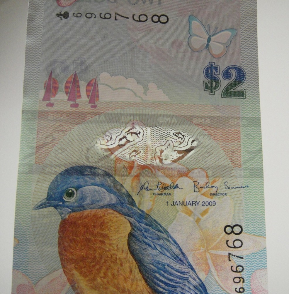 Bermuda Banknote 2 Dollars 2009 UNC, First Edition