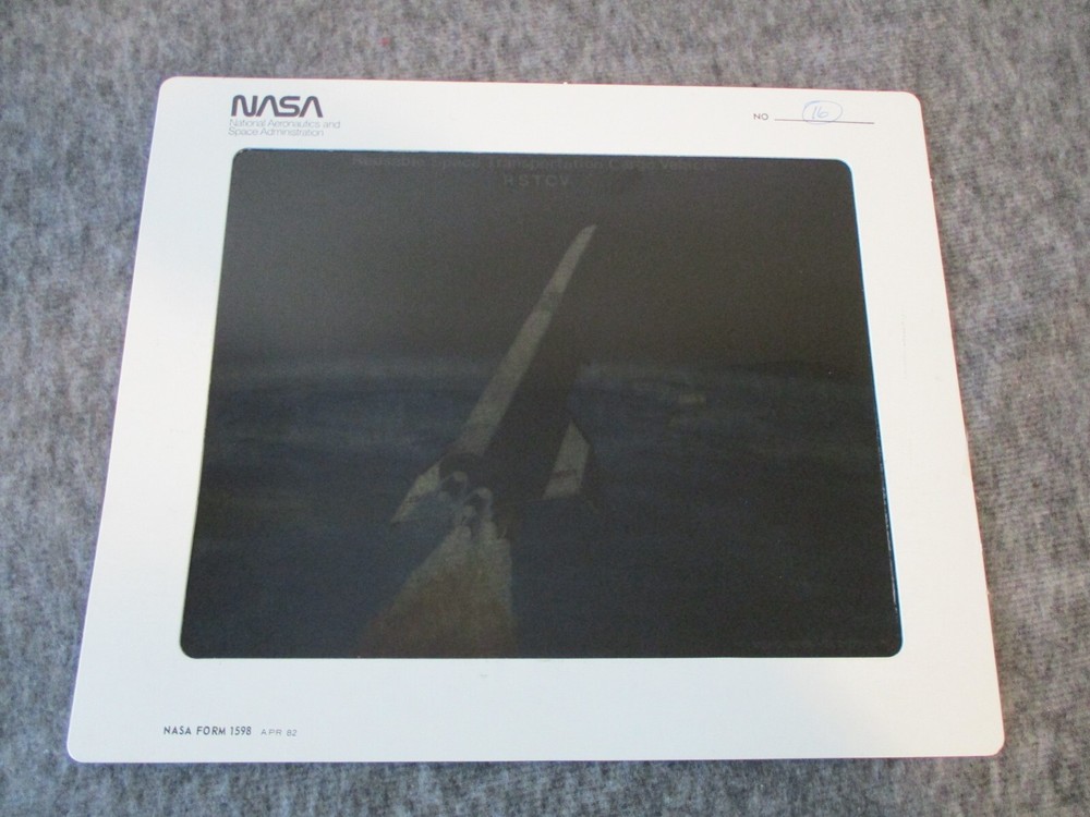 1986 NASA MSFC SHUTTLE REUSABLE SPACE TRANSPORTATION CARGO VEHICLE TRANSPARENCY