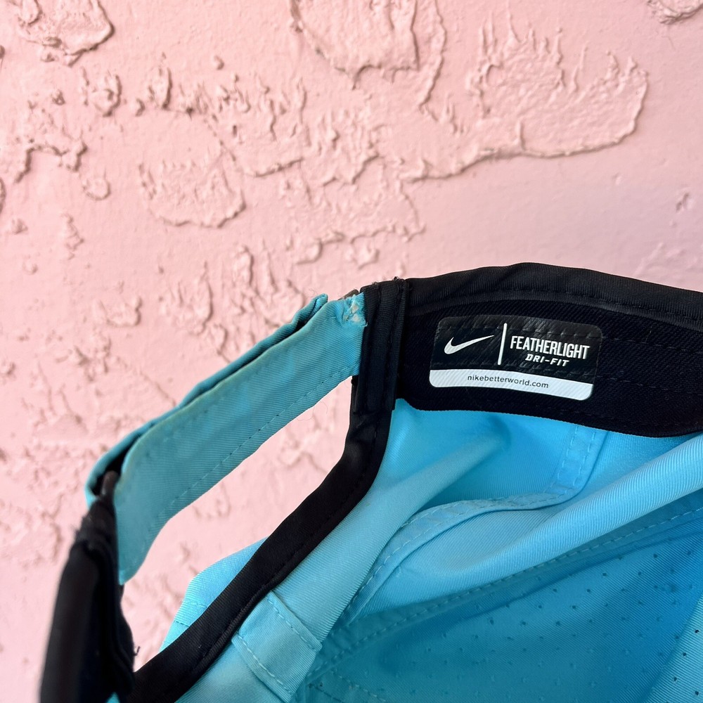 Nike Featherlight Dri-Fit Hat Cap Strap Back Sky Blue Panel Lightweight Flaw