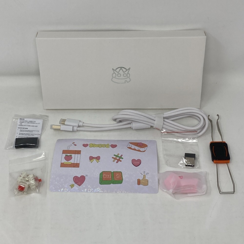 Dustsilver D66 Wireless Mechanical Keyboard Peach