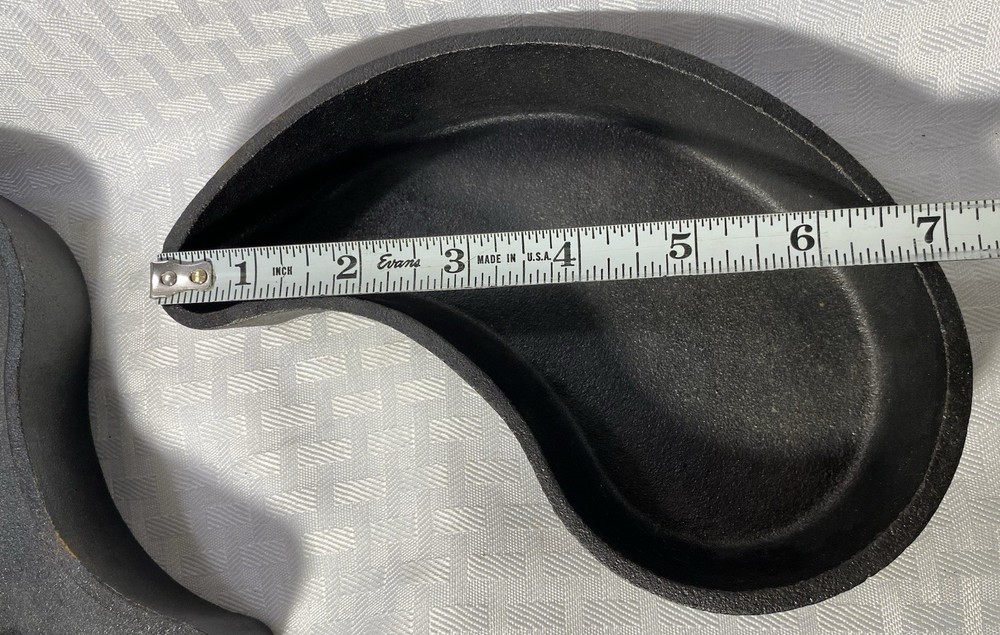 Cast Iron Ying Yang Baking/Dipping Pans