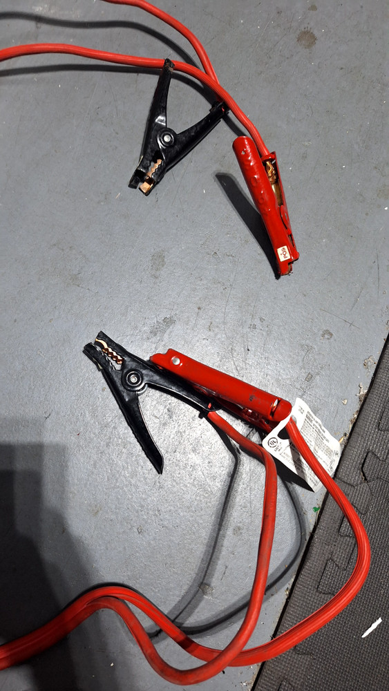 (BB - 21)   HEAVY DUTY JUMPER CABLES