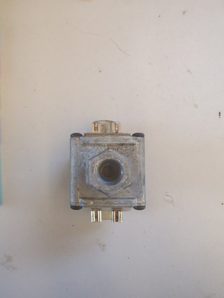 DCS Range Dual Gas Safety Valve 210782