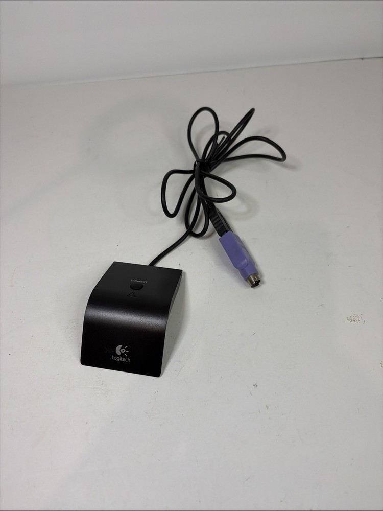 Logitech - C-BT44 - 810-000755 Wireless USB Receiver Only