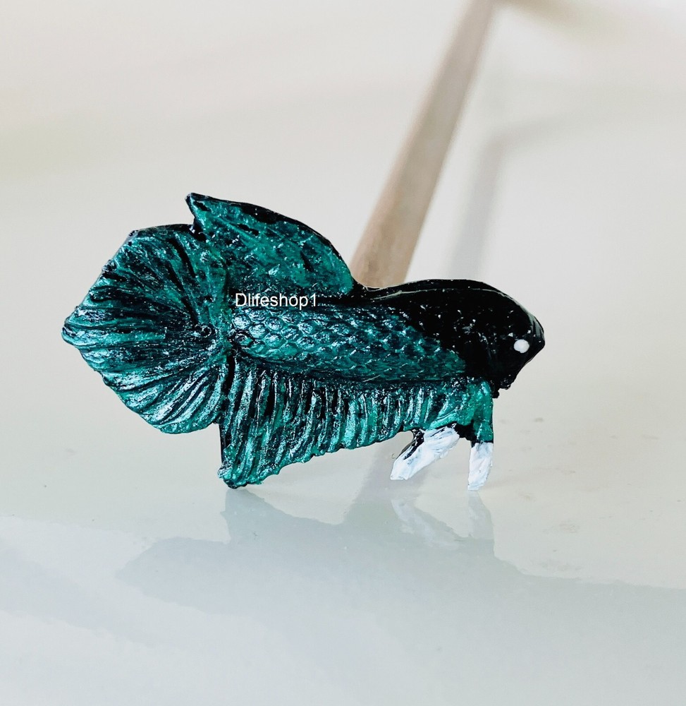 Beautifully Hand Painted Betta Flare ,Trainer Stick Exercise Betta Fish Heathy
