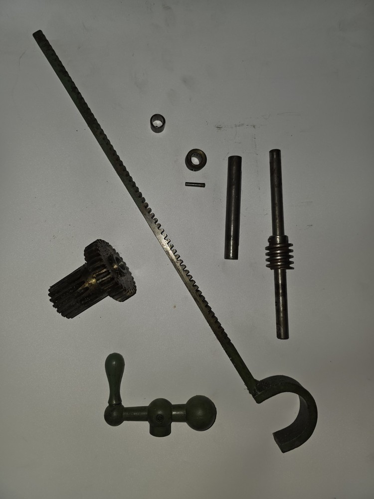 Delta DP220 Table Lift Mechanism