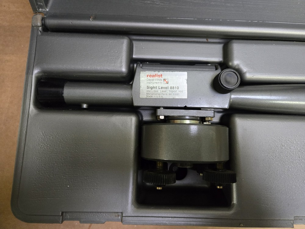 DAVID WHITE REALIST Sight Level 8810