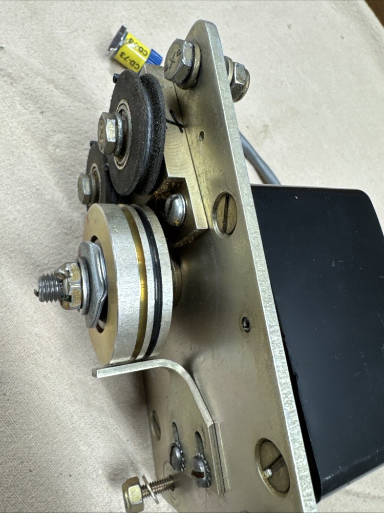 1C469-6-456 SERVO AR Century IV
