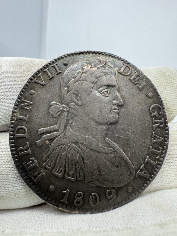 1809 Mexican 8 Reals TH Pillars