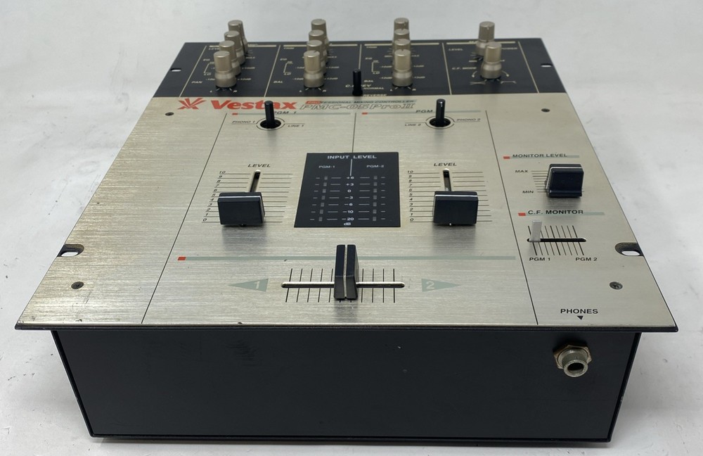 Vestax PMC-05 Pro II DJ Mixer Mixing Controller *READ*