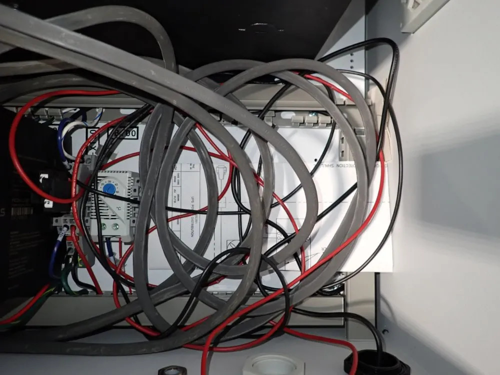 SICK UPS POWER DISTRIBUTION PANEL 2099381