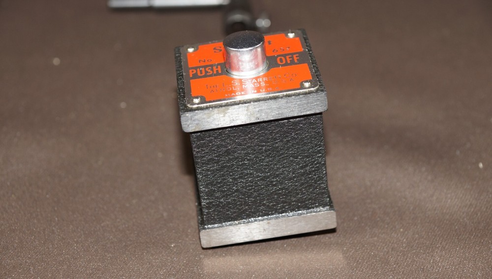 Starrett 657 Magnetic Base Indicator Holder