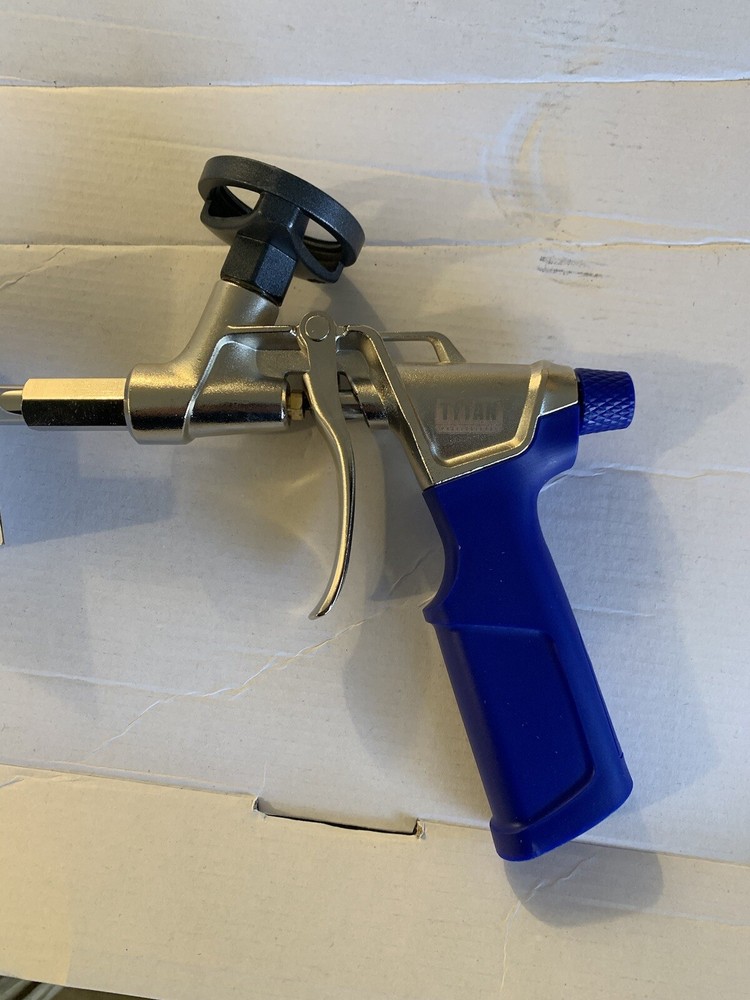 TYTAN PROFESSIONAL® 39-IN LONG BARREL APPLICATOR