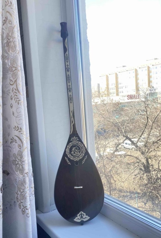 Dombra for adults 48 cm