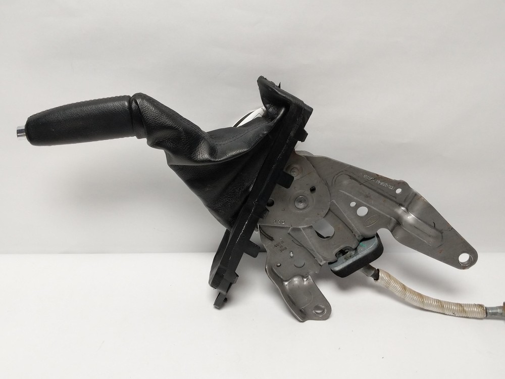 2016 FORD MUSTANG Emergency Brake Level Assembly