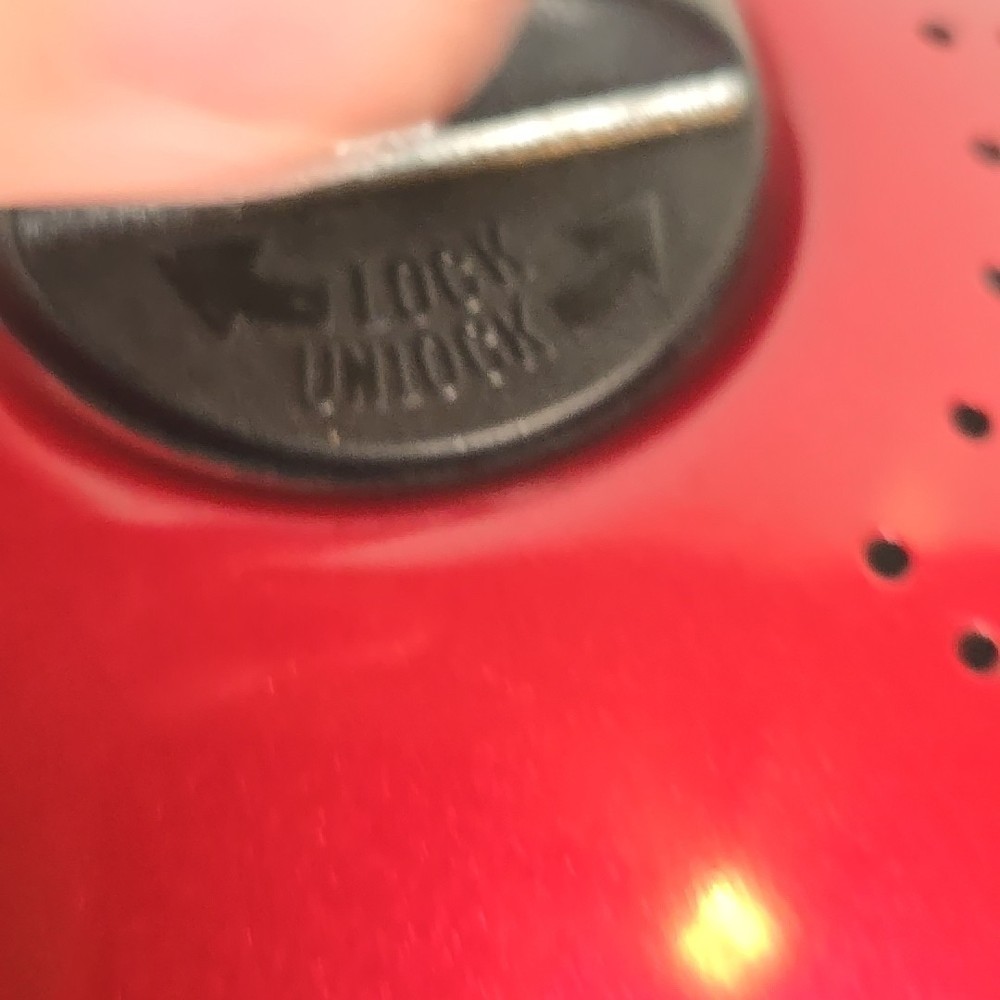 Kitchen Craft 6" Locking Lid with Strainer Built In Replacement Red