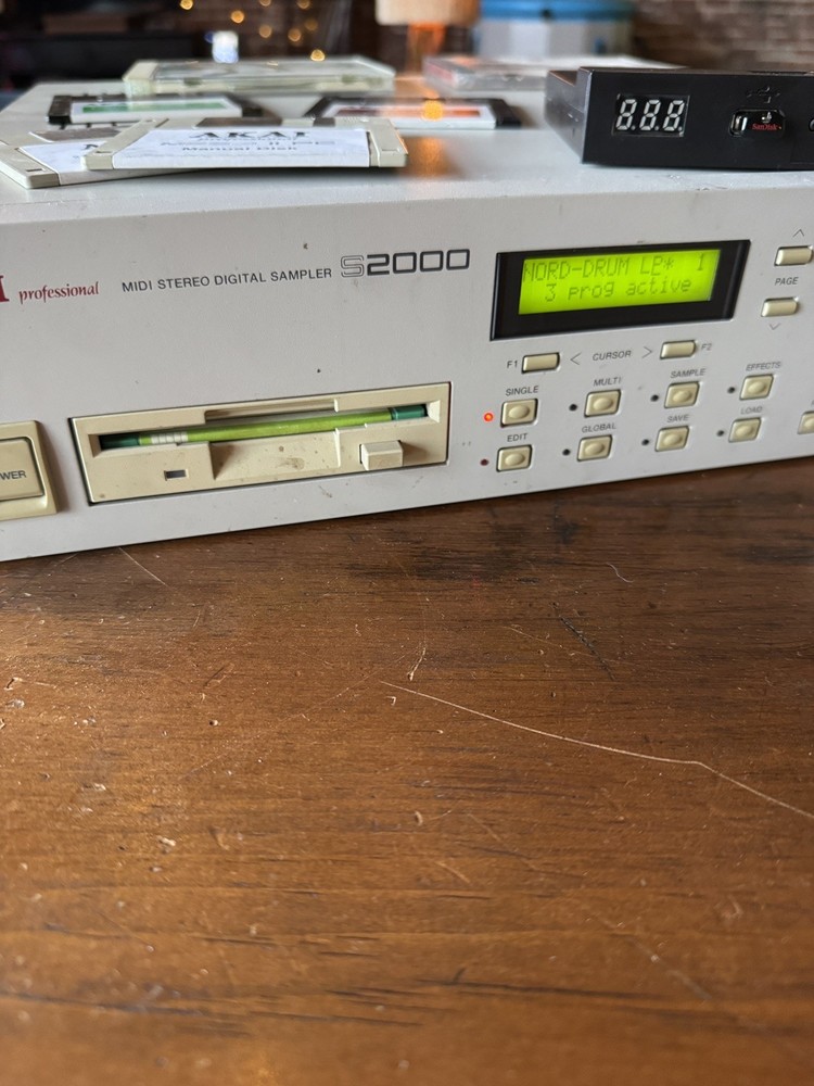 Akai S2000 Sampler – Fully Tested – IB-208P 8-Output card – Gotek USB & Library
