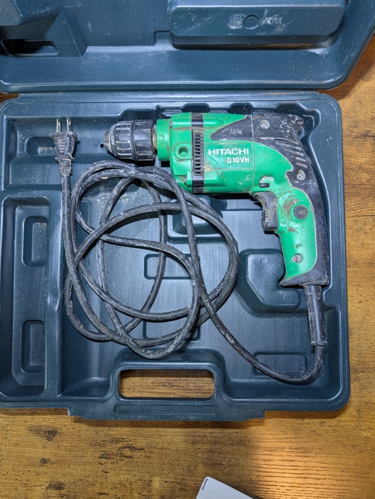 Hitachi 3/8" Variable Speed Reversible Corded Electric Drill D10VH w/ Case