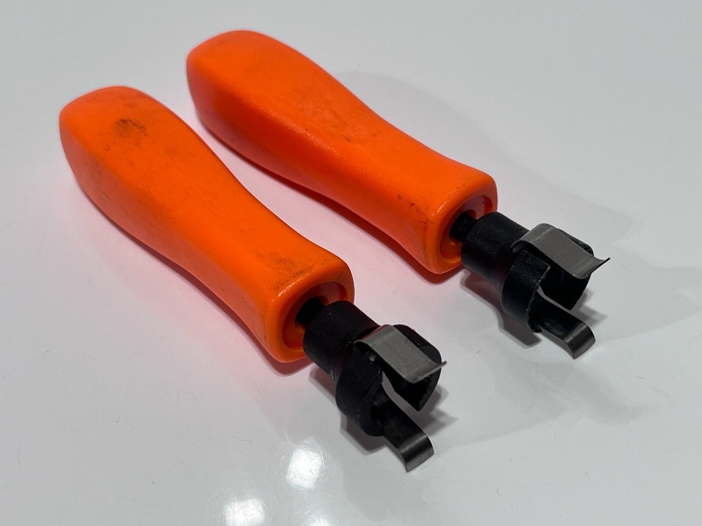 Matco Tools USA 2pc Brake Spring Remover Retainer Tool Set, Orange - BT98, BT97
